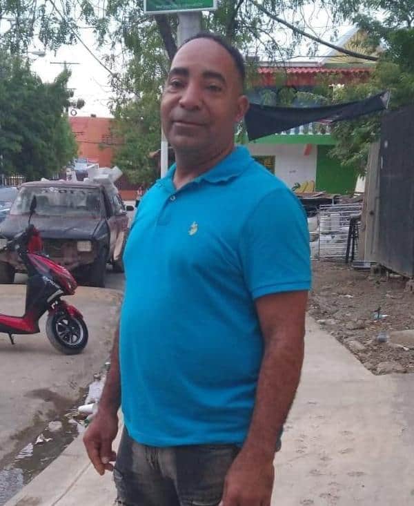 Mujer recibe dinero y nota que le indica comprar la caja donde enterrará a su esposo desaparecido