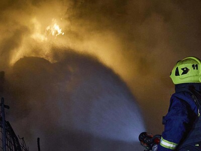 Refinería de Rusía queda fuera de servicio tras ataque ucraniano