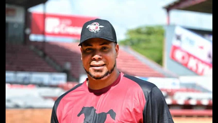 Los Gigantes del Cibao reciben a Wily Peralta y a Melvin Mercedes en sus entrenamientos Los Gigantes del Cibao reciben a Wily Peralta y a Melvin Mercedes en sus entrenamientos
