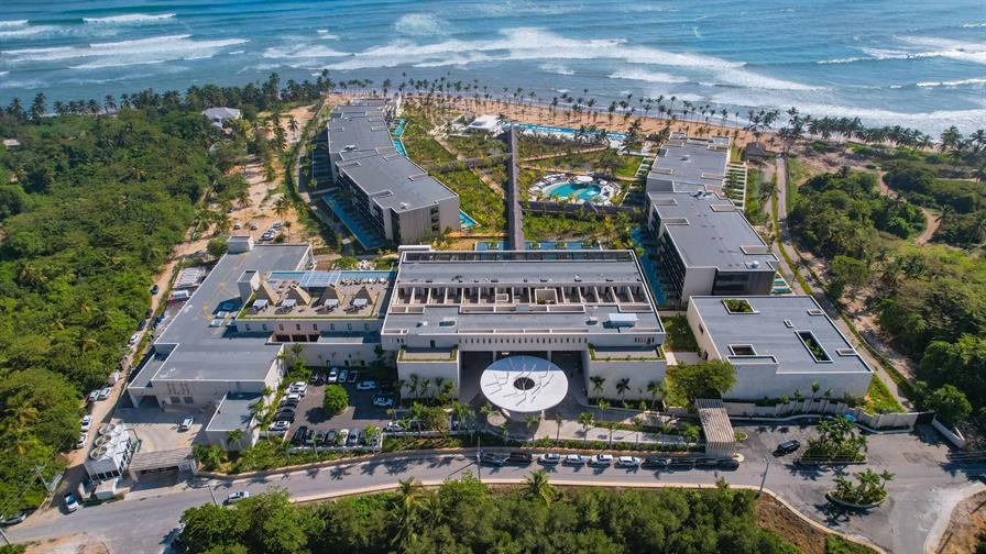 Abinader: a final de este año abrirán entre 4,000 y 5,000 nuevas habitaciones hoteleras en el país