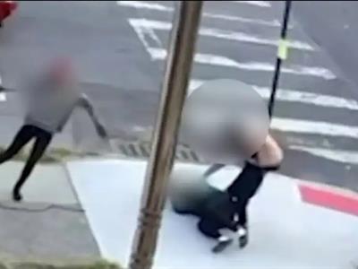 Adolescente arrestada por propinar golpiza a niña dominicana