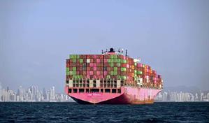 Crece el tránsito de buques en canal de Panamá pese a aranceles de Trump