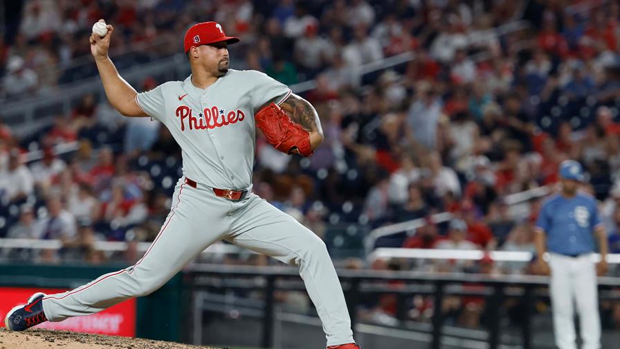 El aumento de la velocidad de los pitchers; afecta el bateo y emociona al público con alto costo