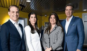 Hylsa celebra 40 años de confianza sobre ruedas