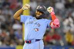 Video | Guerrero Jr. vuelve a castigar a los Yankees y hace historia con Toronto