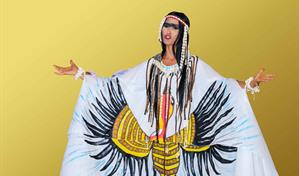 Nileny Dippton estrena ANAKA-O-NA en el Teatro Nacional Eduardo Brito