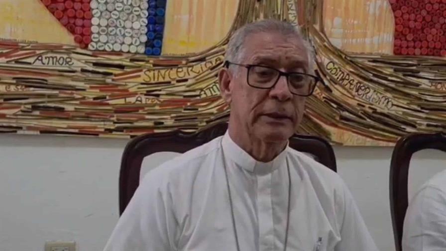 El obispo Diómedes Espinal llama a respetar la justicia en caso de sacerdote acusado de violación El obispo Diómedes Espinal llama a respetar la justicia en caso de sacerdote acusado de violación