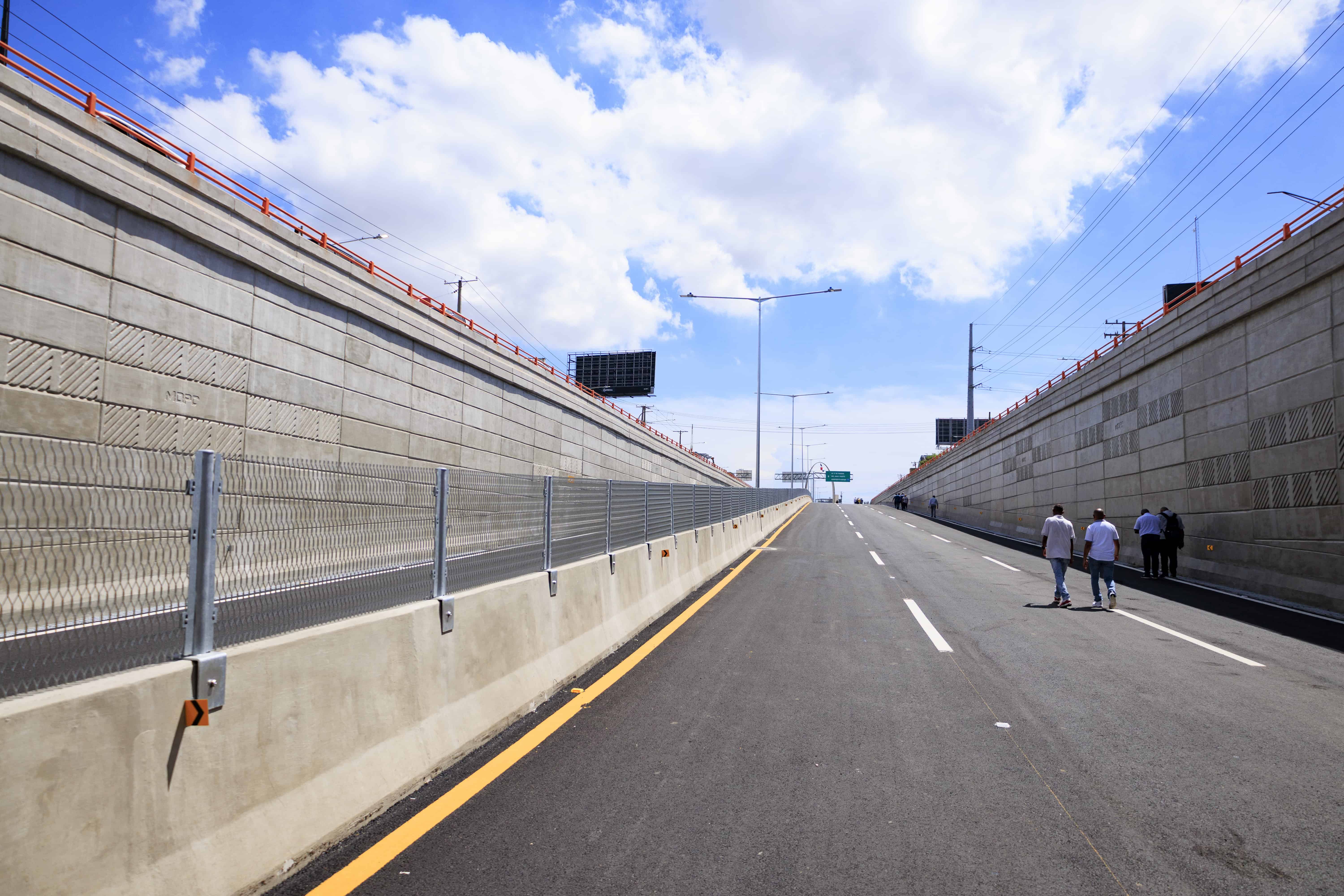 <div>El paso a desnivel de Isabel Aguiar aliviará el tránsito en una de las zonas más congestionadas del país.</div>