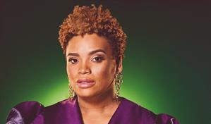 Nairoby Duarte abre su propio camino con el concierto "Otra mujer"