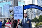Miles de personas protestan ante edificio Trump en Chicago por envío de Guardia Nacional Miles de personas protestan ante edificio Trump en Chicago por envío de Guardia Nacional