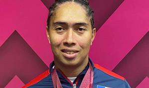 Yudelina Mejía hace historia como la primera pesista dominicana que gana oro en un Mundial Superior