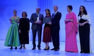 De Augusto Taveras y el premio al emigrante dominicano