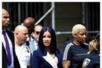 Cardi B se disculpa con sus fans por pedirles que compren su álbum en esta situación económica