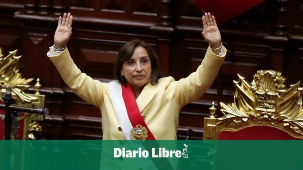 Destituyen a la presidenta de Perú Dina Boluarte