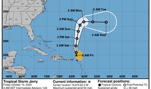 El oleaje de la tormenta Jerry afecta Puerto Rico mientras se aleja de las Islas Sotavento