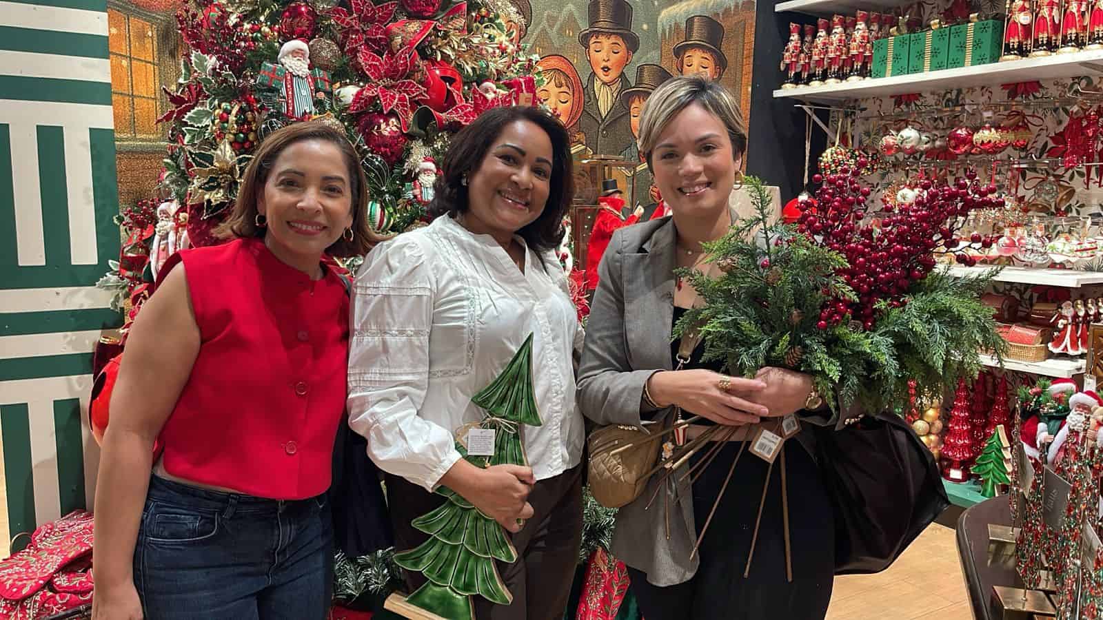 Tanya Rodríguez, Walys Tejada y Diana Frías.