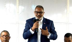 Conaliga inauguran escuela nacional para capacitar jueces de valla