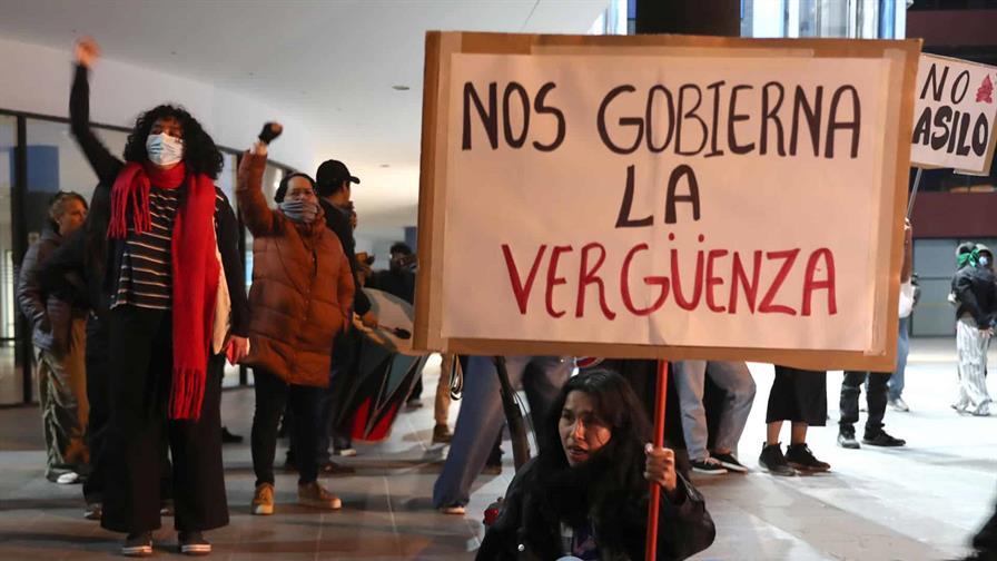 Las razones por las que Dina Boluarte ha sido destituida: ni sus aliados la querían