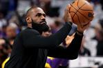 Por una ciática, LeBron James se perderá el arranque de temporada