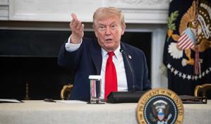 Especialista en el movimiento Antifa abandona EE. UU. tras amenazas de muerte