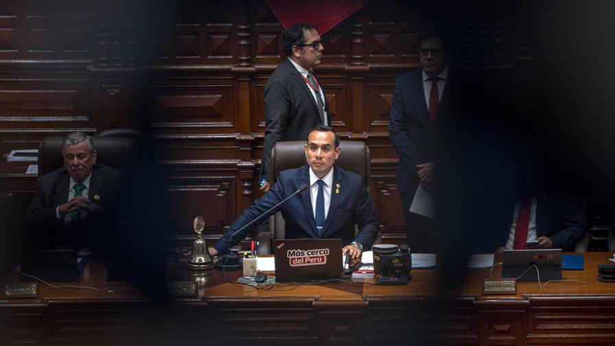 Presidente de Perú lidera operativos antiextorsión en cárceles Presidente de Perú lidera operativos antiextorsión en cárceles