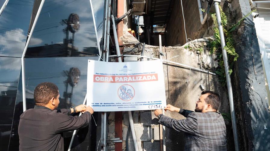 El Mived cierra la discoteca Euphoria de la Venezuela porque no tenía permisos de construcción El Mived cierra la discoteca Euphoria de la Venezuela porque no tenía permisos de construcción