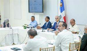 El Ministerio de Educación crea mesa con estudiantes, padres y docentes para mejorar escuelas