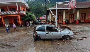 México registra 42 muertos y 27 desaparecidos por las fuertes lluvias