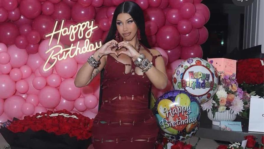 Cardi B celebra su cumpleaños número 33 bendecida y afortunada Cardi B celebra su cumpleaños número 33 bendecida y afortunada