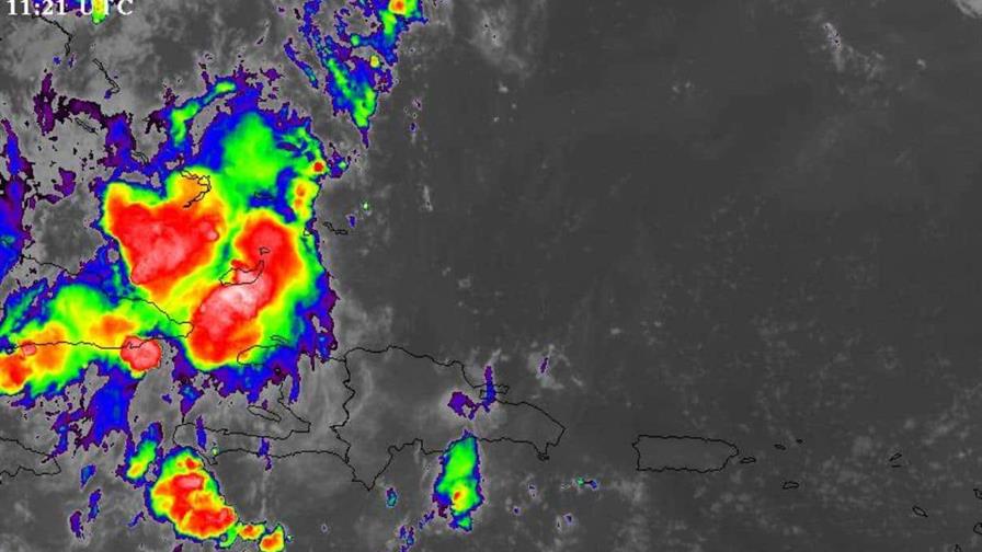 Aguaceros continuarán durante este lunes en varias provincias; descontinúan alerta en GSD Aguaceros continuarán durante este lunes en varias provincias; descontinúan alerta en GSD