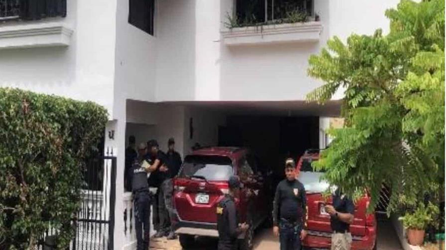 Hombre mata a tiros a su esposa de 65 años y a su suegra de 87 y se suicida en El Milloncito Hombre mata a tiros a su esposa de 65 años y a su suegra de 87 y se suicida en El Milloncito