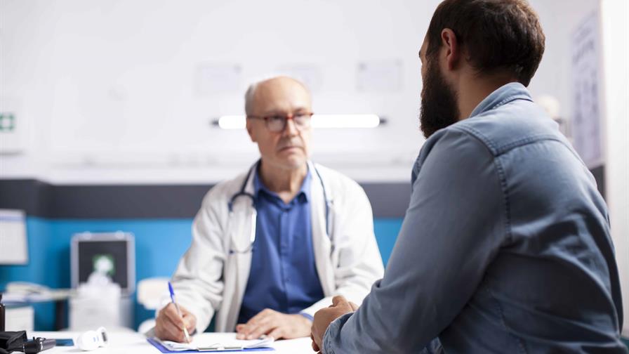 Los hombres hispanos tienen un 18% más de probabilidades de padecer cáncer Los hombres hispanos tienen un 18% más de probabilidades de padecer cáncer