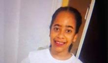 Adolescente de 11 años muere tras caerle una puerta de hierro en Santiago