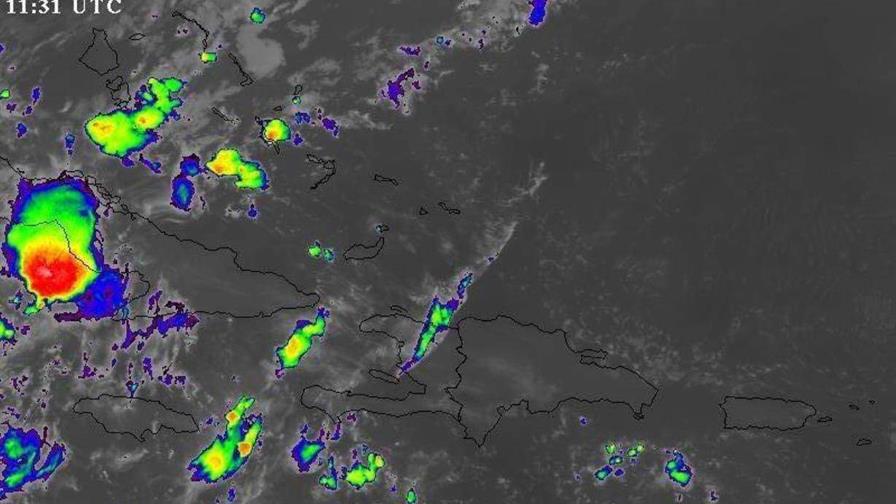 Aguaceros dispersos en la tarde hacia el interior del país y temperaturas calurosas