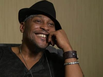 D'Angelo, artista Grammy, fallece por cáncer de páncreas