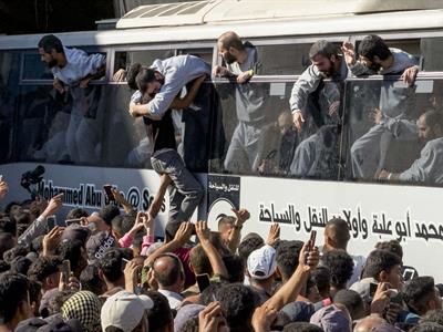 Detenidos de Gaza vuelven a su hogar tras canje de rehenes