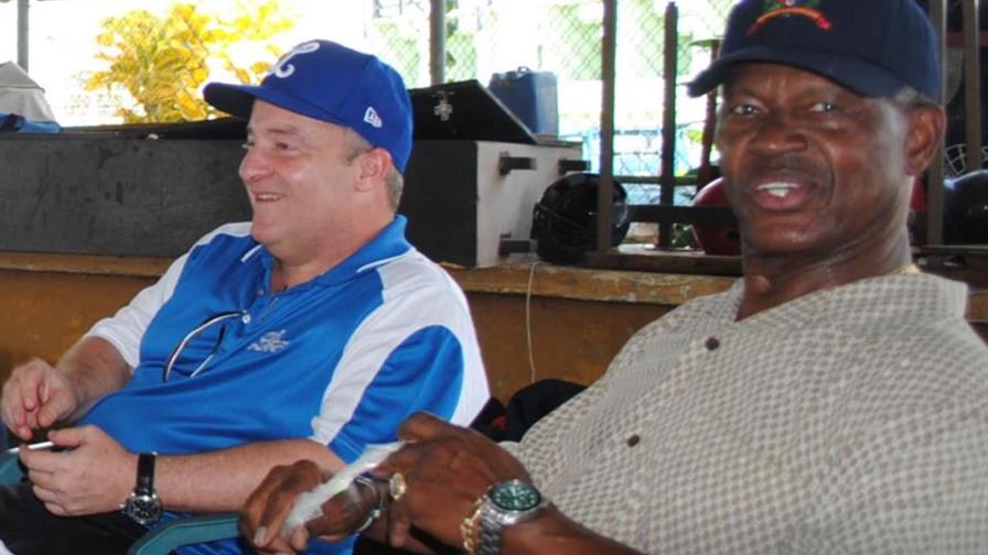 El Licey crea el Premio Manny Mota, para reconocer a peloteros vinculados a causas sociales El Licey crea el Premio Manny Mota, para reconocer a peloteros vinculados a causas sociales