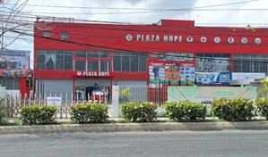 Los negocios de chinos y criollos cerrados deben presentar estudios al Mived