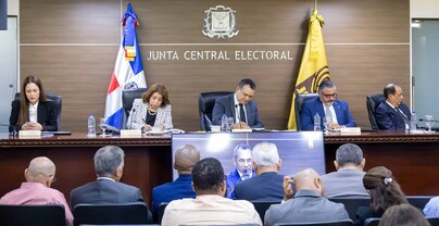 La JCE proh&iacute;be publicar encuestas para evitar promoci&oacute;n electoral anticipada