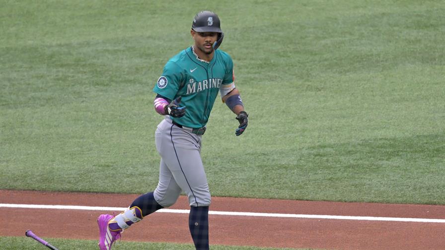 Julio Rodríguez y Jorge Polanco ponen a Marineros 2-0 en la Serie de Campeonato ante Azulejos Julio Rodríguez y Jorge Polanco ponen a Marineros 2-0 en la Serie de Campeonato ante Azulejos