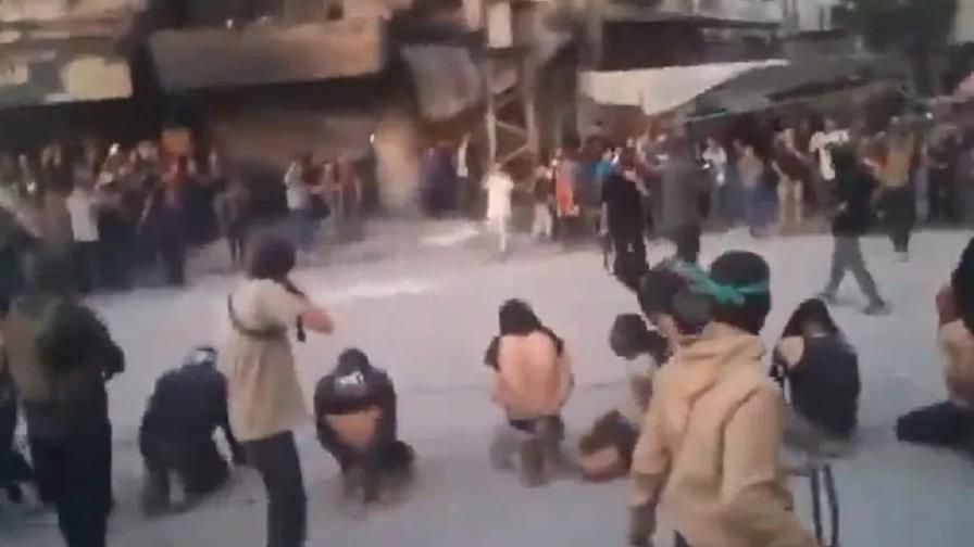 Canal de TV de Hamás difunde vídeo de ejecución de supuestos colaboradores en Gaza Canal de TV de Hamás difunde vídeo de ejecución de supuestos colaboradores en Gaza