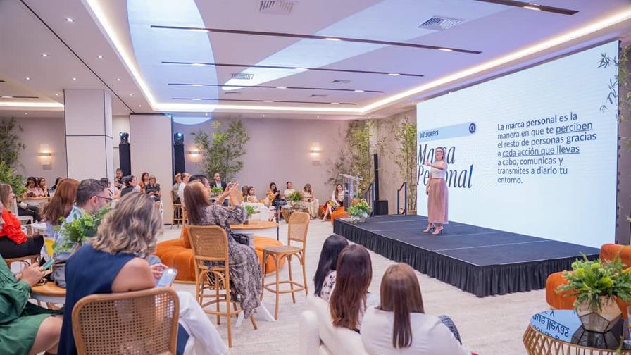 Hodelpa Hotels celebra “Brunch & Learn” con enfoque en innovación, hospitalidad y marca personal Hodelpa Hotels celebra “Brunch & Learn” con enfoque en innovación, hospitalidad y marca personal