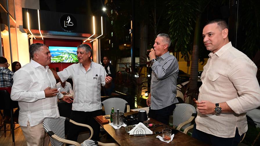 Santo Domingo se enciende con elegancia: abre Premium Cigar Lounge, nuevo templo del tabaco de lujo Santo Domingo se enciende con elegancia: abre Premium Cigar Lounge, nuevo templo del tabaco de lujo
