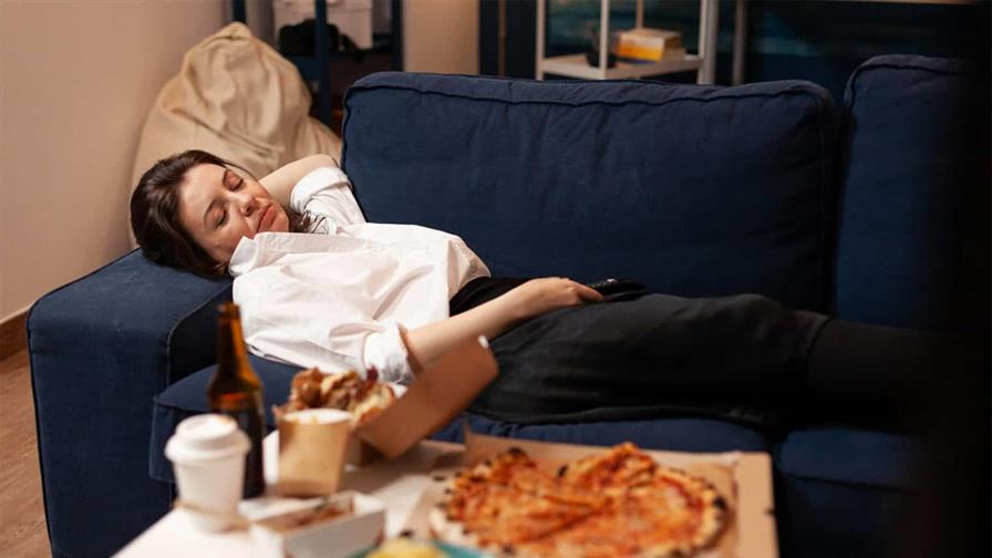 ¿Por qué te da sueño cuando comes carbohidratos? Lo que realmente sucede en tu cuerpo ¿Por qué te da sueño cuando comes carbohidratos? Lo que realmente sucede en tu cuerpo