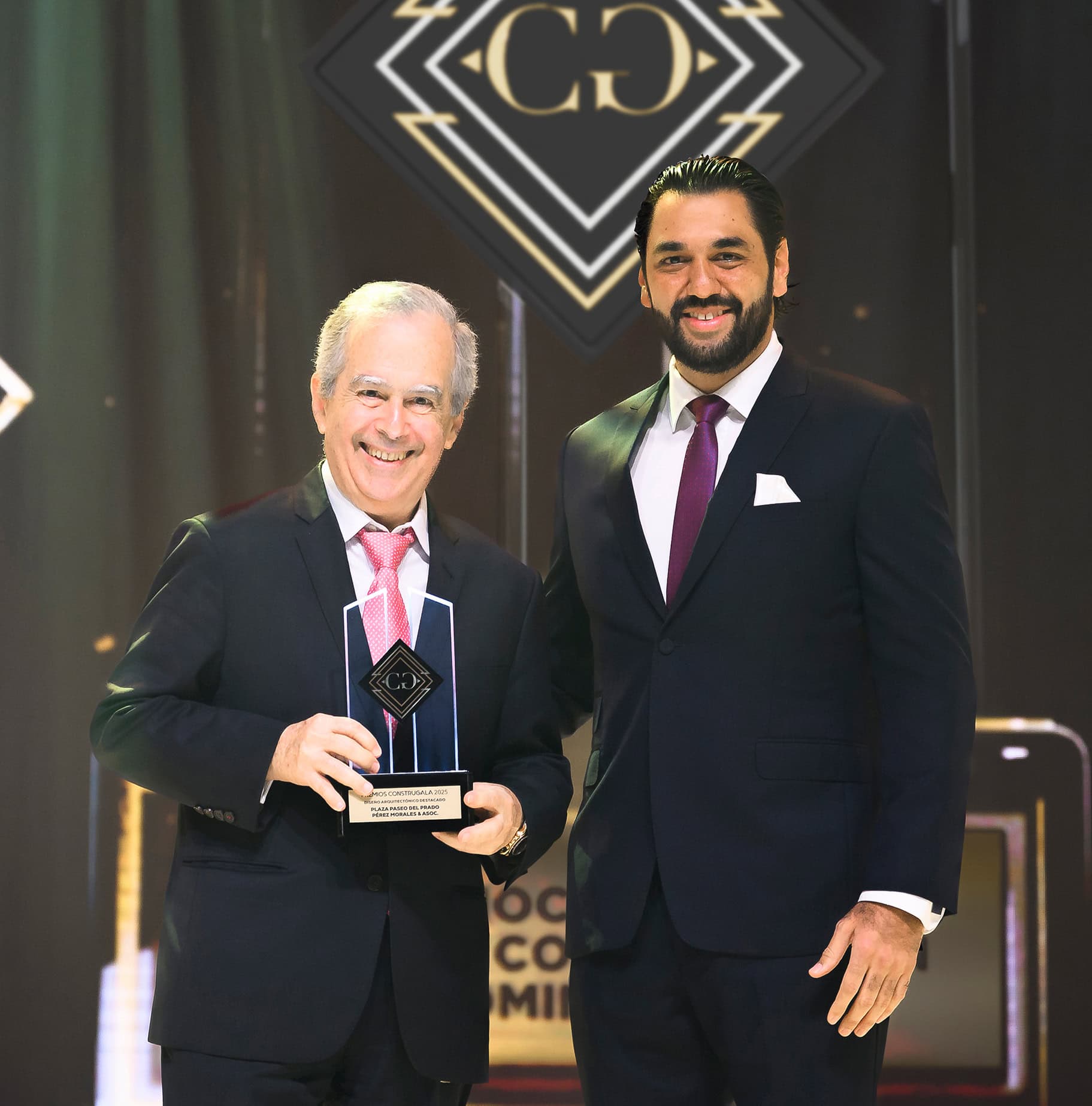  Juan Emilio Pe´rez y Mario Almonte