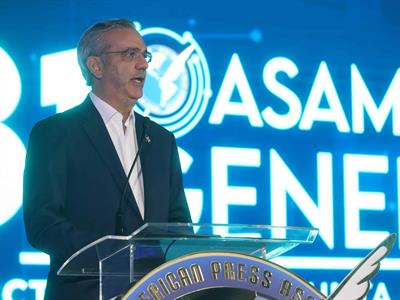 Abinader resalta en asamblea de la SIP la libertad de prensa