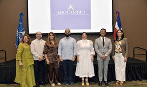 Adocambio y AOCRD realizan la conferencia “Confianza & seguimiento”