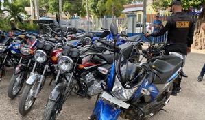 Policía desmantela banda que robaba y vendía motocicletas en San Juan