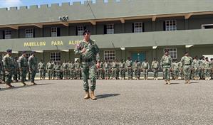 El comandante del Ejército supervisa brigadas en Santiago, San Pedro de Macorís y Duarte