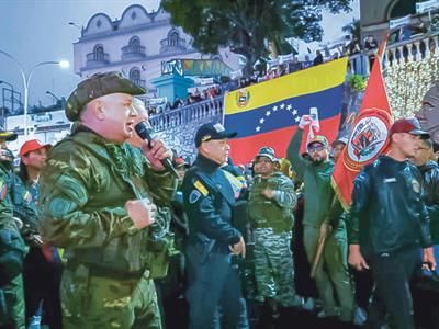 Crece presión sobre Maduro tras operaciones encubiertas